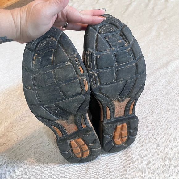 Men’s Ariat Workhog waterproof leather work boots - Picture 9 of 12